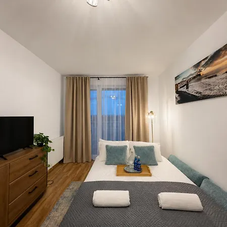 Apartment Lazurowe Wybrzeze Langiewicza 37, Centrum Rzeszów